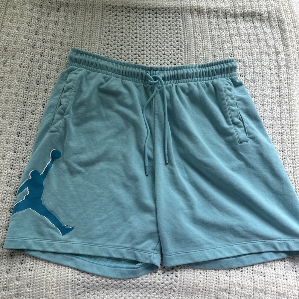 Air Jordan Essentials Shorts Mens XL Terrycloth Bleached Aqua Jumpman Stretch